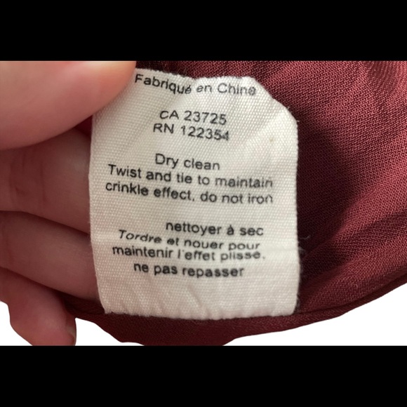 Aritzia Wilfred Crinkle Minidress Maroon Floral - Size Small - Picture 10 of 10